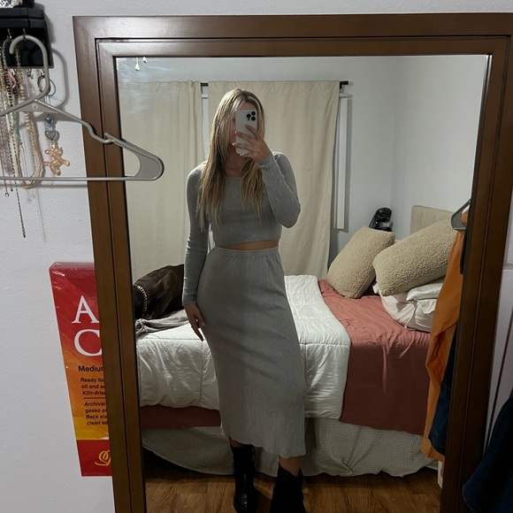 GRAY KNIT set - Picture 5 of 14